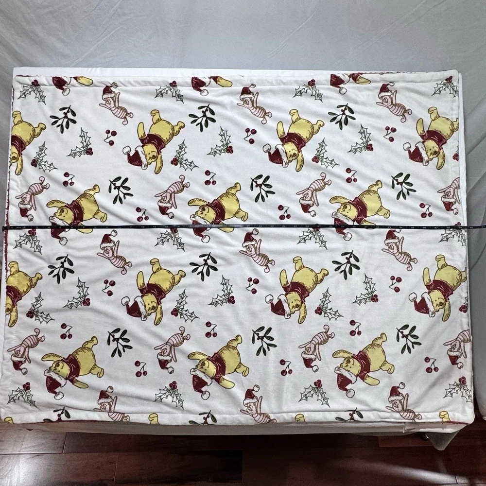 Disney Baby Winnie the Pooh & Piglet Reversible Sherpa Blanket Christmas